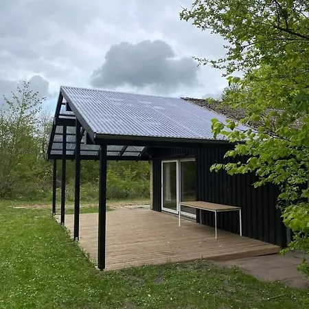 Casa de Férias Rosenby Hytten Dronninglund